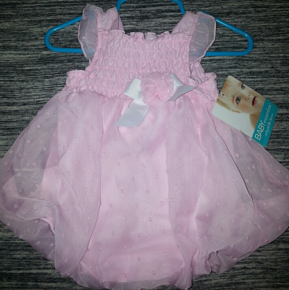 Nwt baby girl onesies 3 months